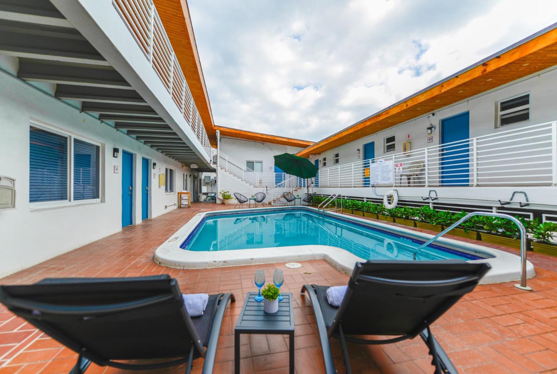 The Mariner Suites #22 - Beachfront Studio Hollywood Eksteriør bilde